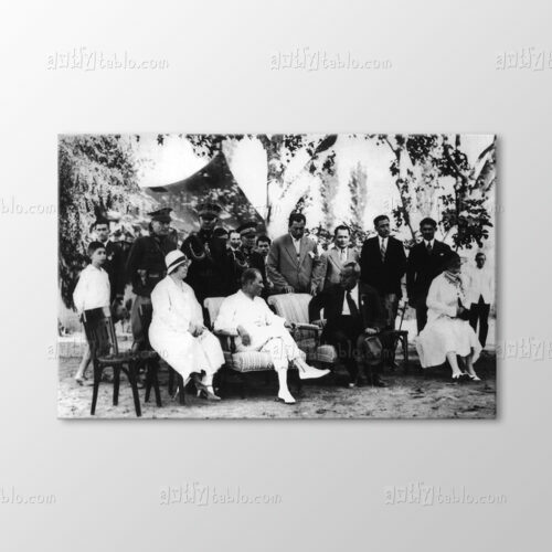 Atatürk Tablo