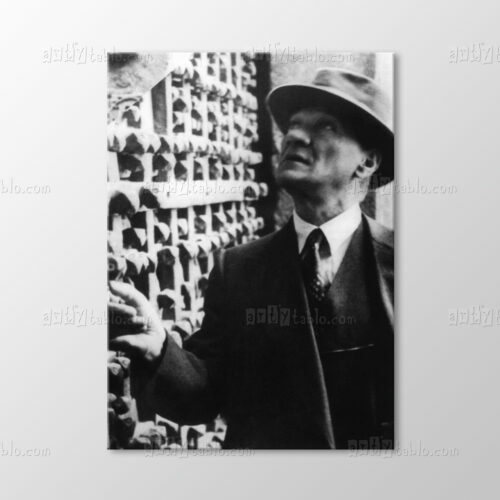 Atatürk Tablo