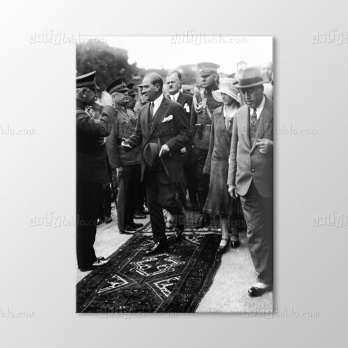 Atatürk Tablo