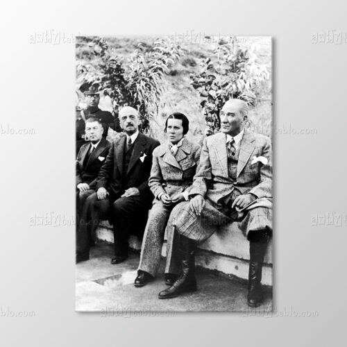 Atatürk Tablo